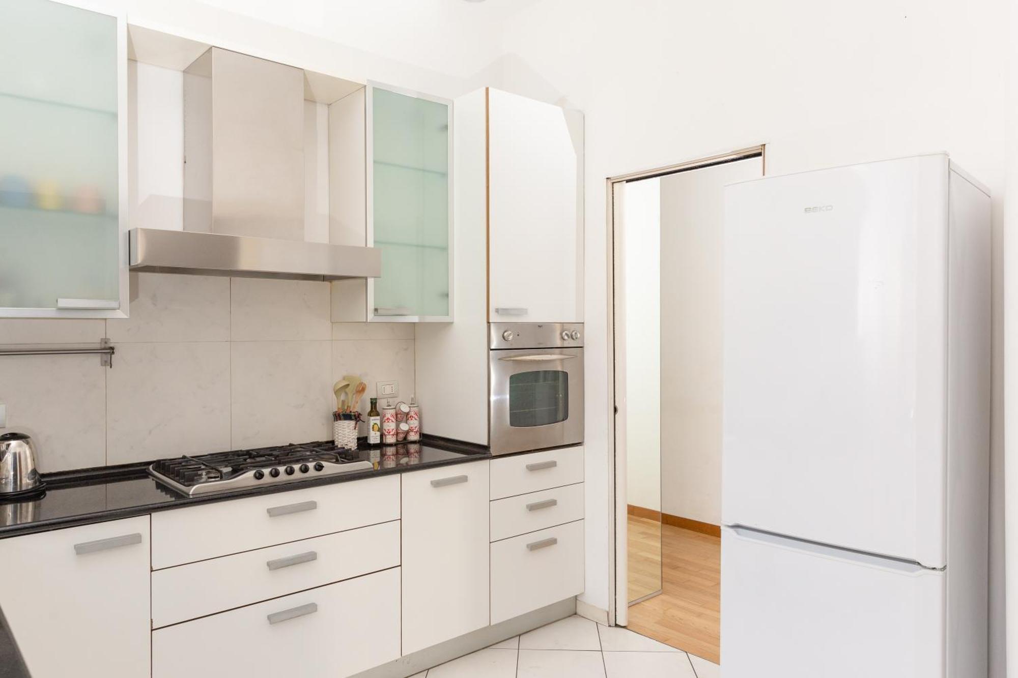 Free Parking Exclusive Apartment Magritte Style Milan Exterior photo